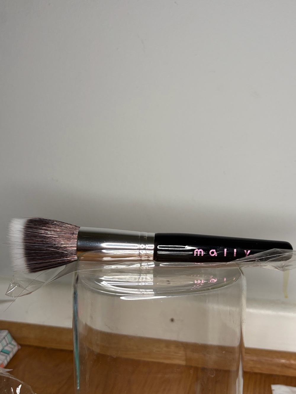 Mally Beauty Black Handle Powder Brush with Pink Logo